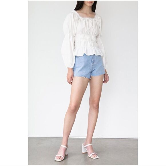 Oak & Fort-Light Wash HIGH WAISTED DENIM SHORTS (Size:28) - Picture 2 of 10